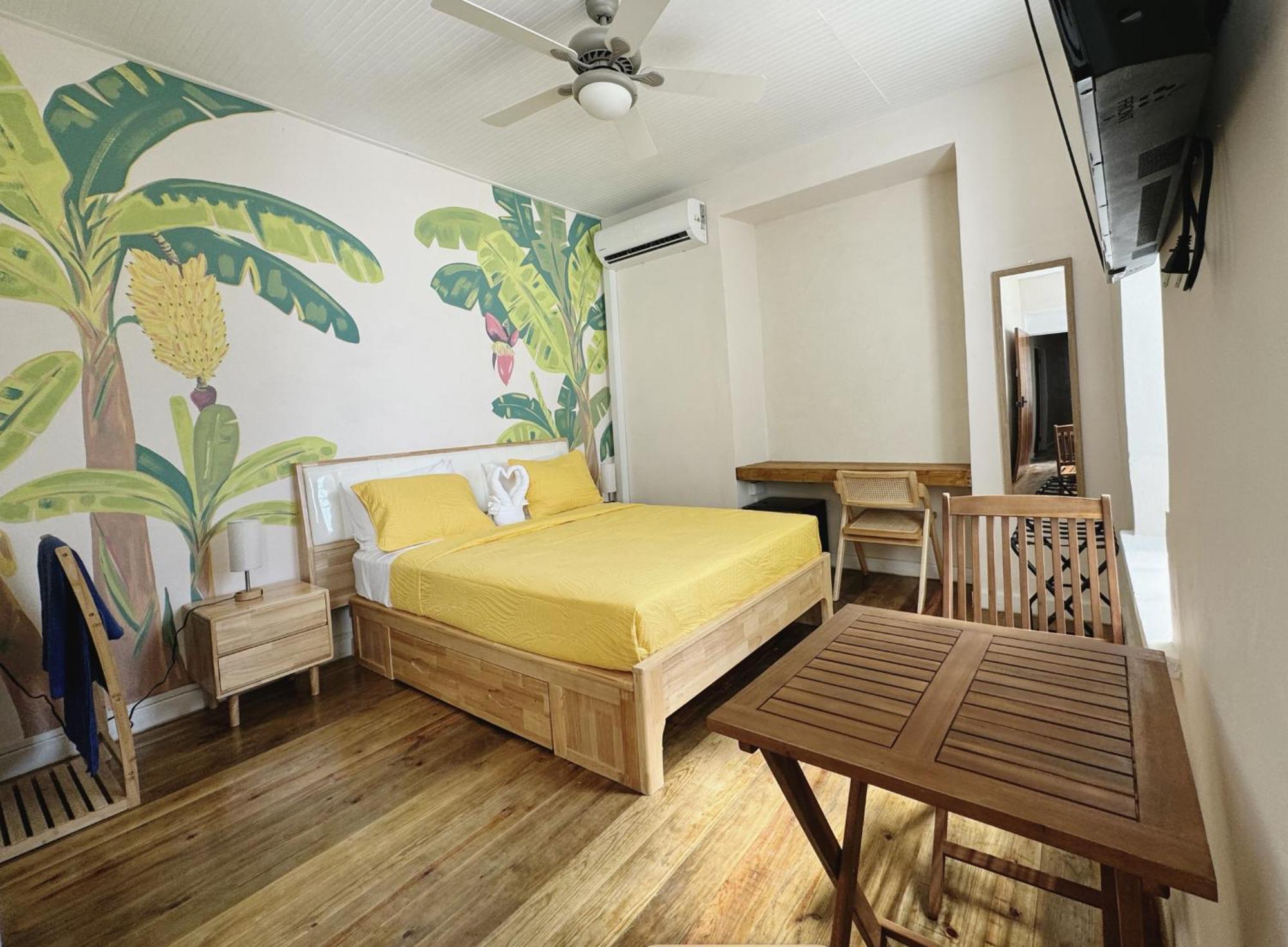 Eden On The Sea Hotel Bridgetown Bagian luar foto