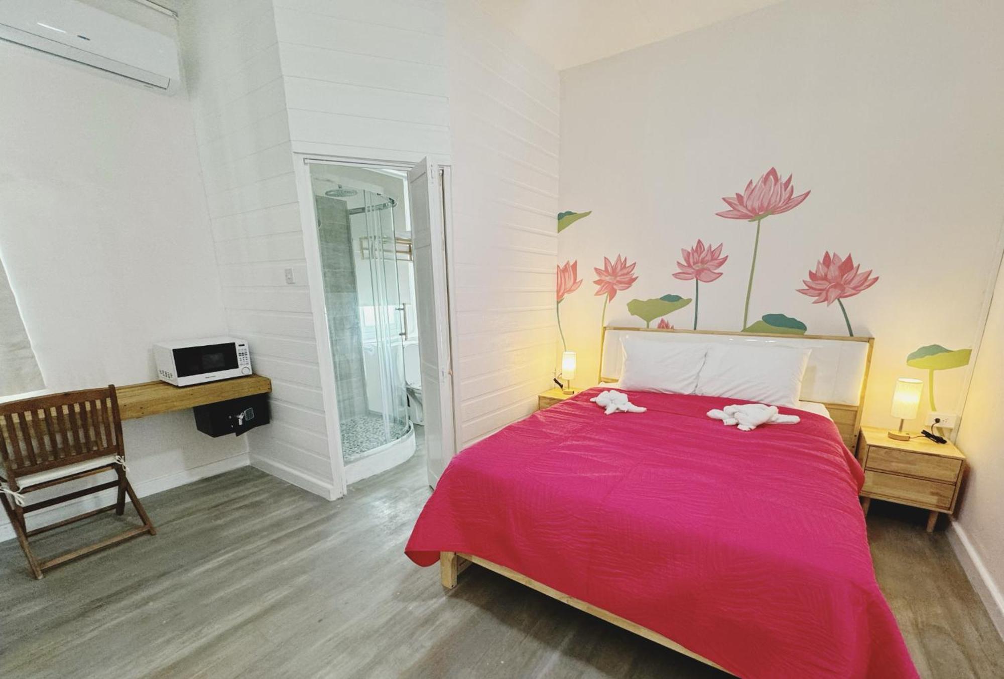 Eden On The Sea Hotel Bridgetown Bagian luar foto